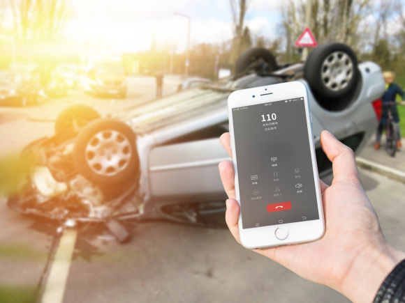 逆行導致事故責任_逆行車輛發生事故責任認定_車輛逆行造成交通事故責任怎么判