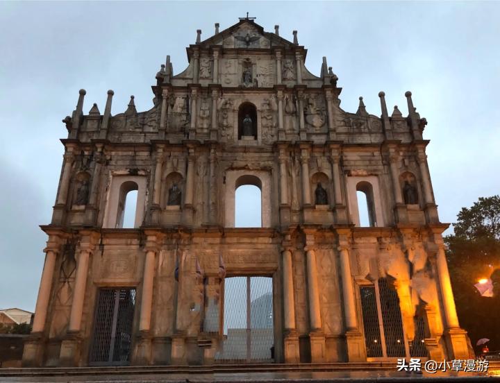 海南島冬季旅游_西雙版納熱帶風情旅行_一年四季全球旅游攻略!