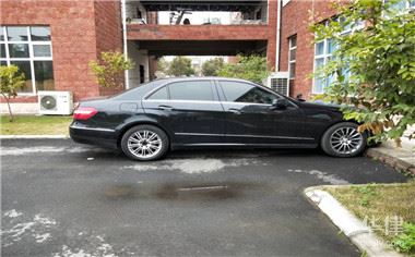 交通事故扣車停車費_交通事故為什么扣車_交通事故拖車費承擔